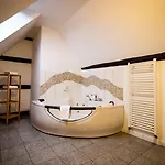 Und Restaurant Zum Loewen 3* Gelnhausen