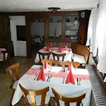 Und Restaurant Zum Loewen 3*