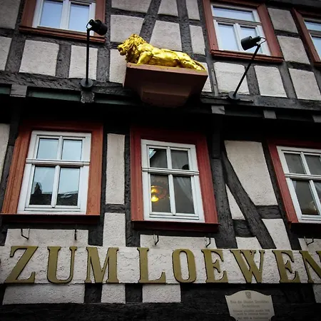 Und Restaurant Zum Loewen Ξενοδοχείο Gelnhausen