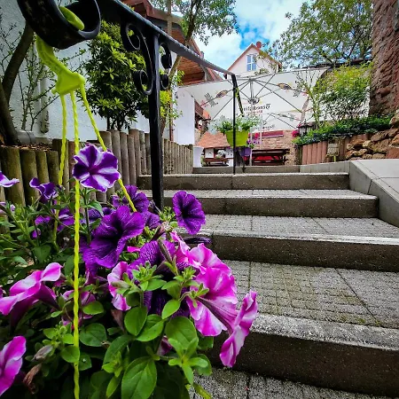 Und Restaurant Zum Loewen Hotel