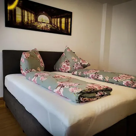 Hotel Und Restaurant Zum Loewen