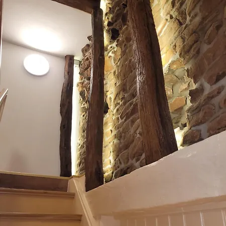 فندق Und Restaurant Zum Loewen 3*