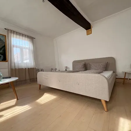 Hotel Und Restaurant Zum Loewen 3*