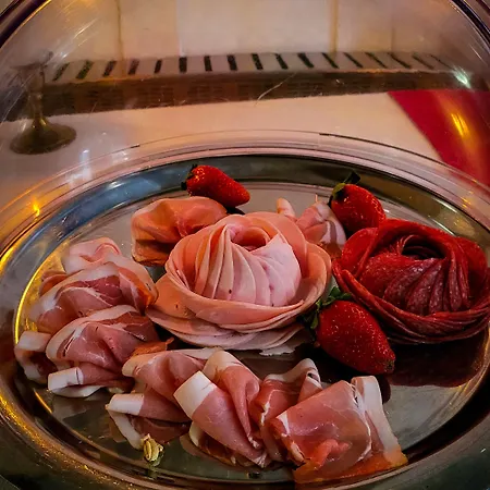 Und Restaurant Zum Loewen 겔른하우젠