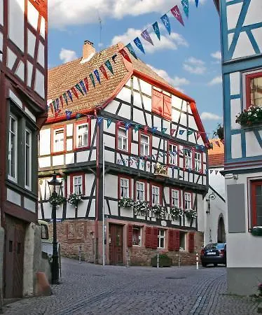 Ξενοδοχείο Und Restaurant Zum Loewen Gelnhausen